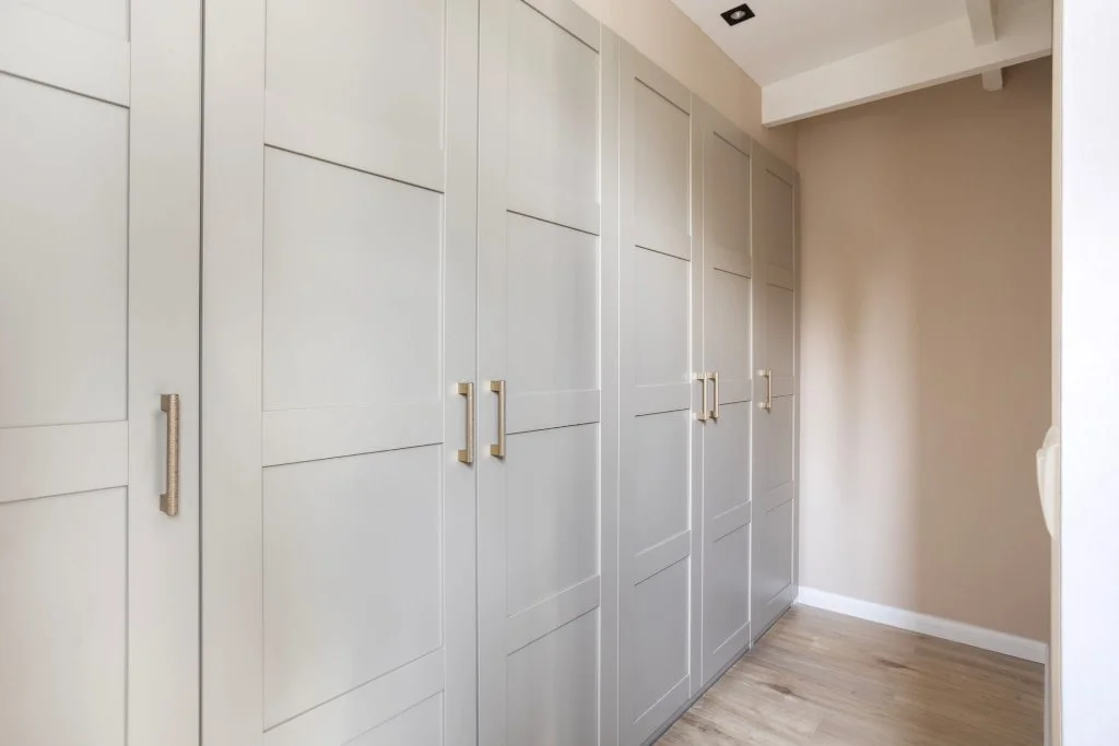 Moderne Slaapkamer met Inbouwkasten