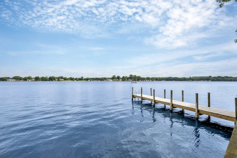 Open dock